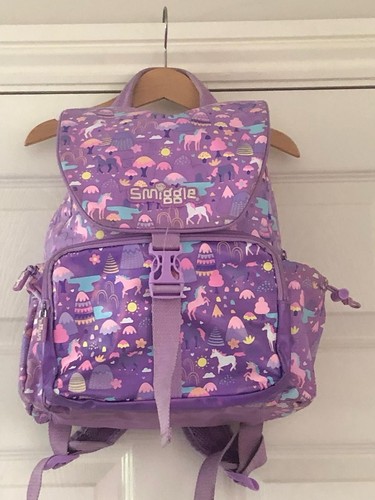 Smiggle school bag - school,