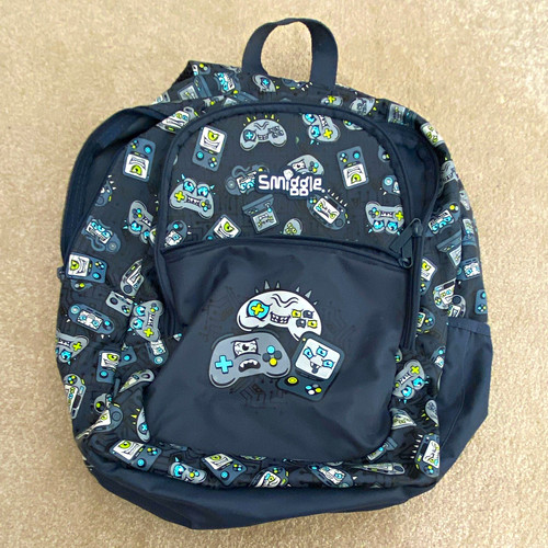 Smiggle black graphic print - black,